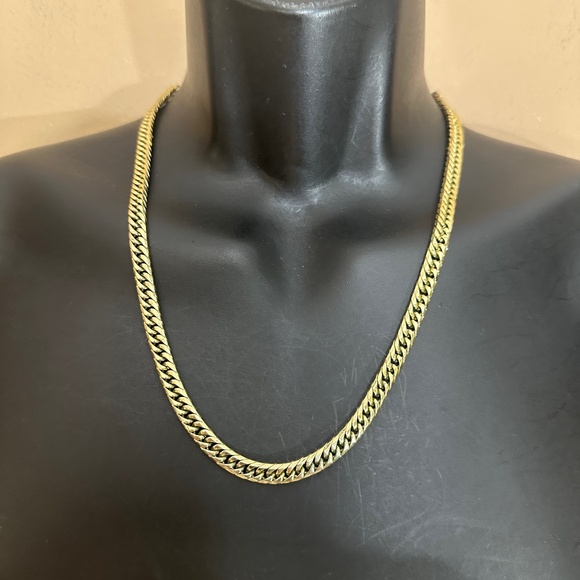 Hand Crafted Other - Gold Plated Chain 24" length Gently worn Magnetic clasp